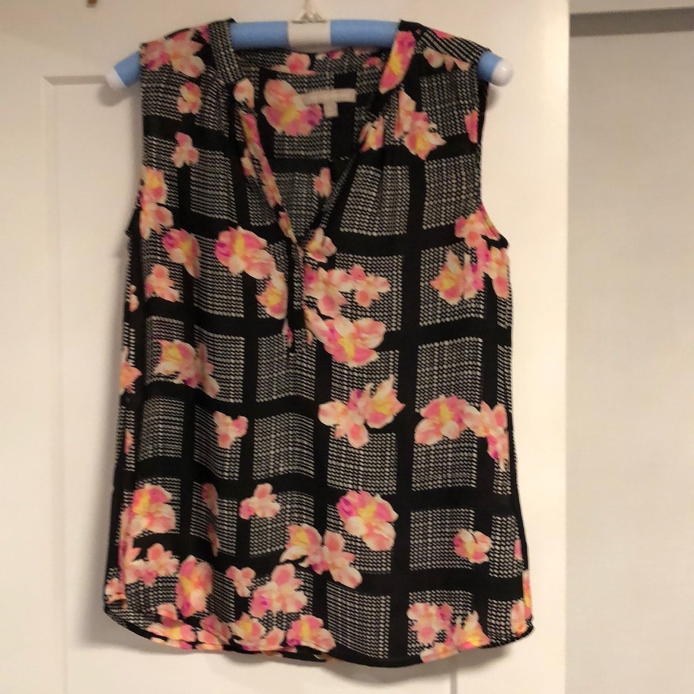 Banana Republic sleeveless blouse